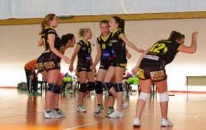 Si proche... si loin...