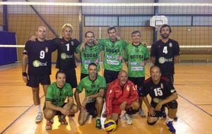 LOISIRS: 1 partout, balle au centre.