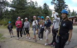 Les cadettes se préparent pour le reprise